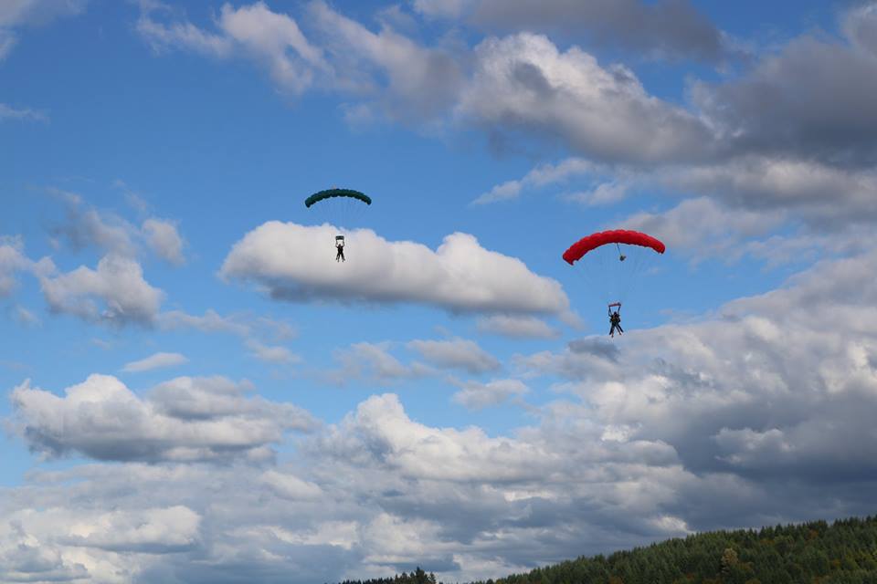 skydiving 1